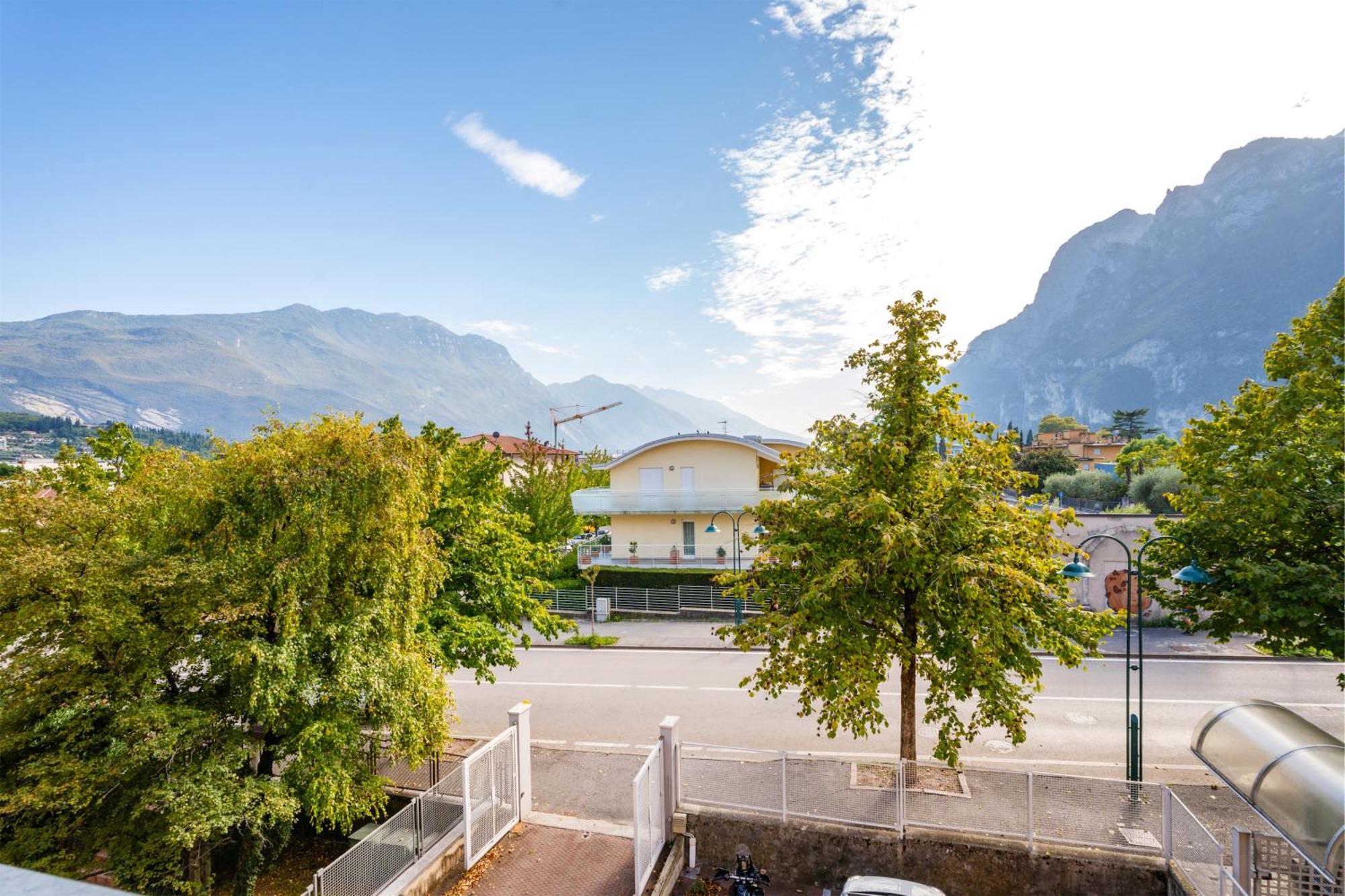 Ferienwohnung Be&Being - Milena Riva del Garda Exterior foto