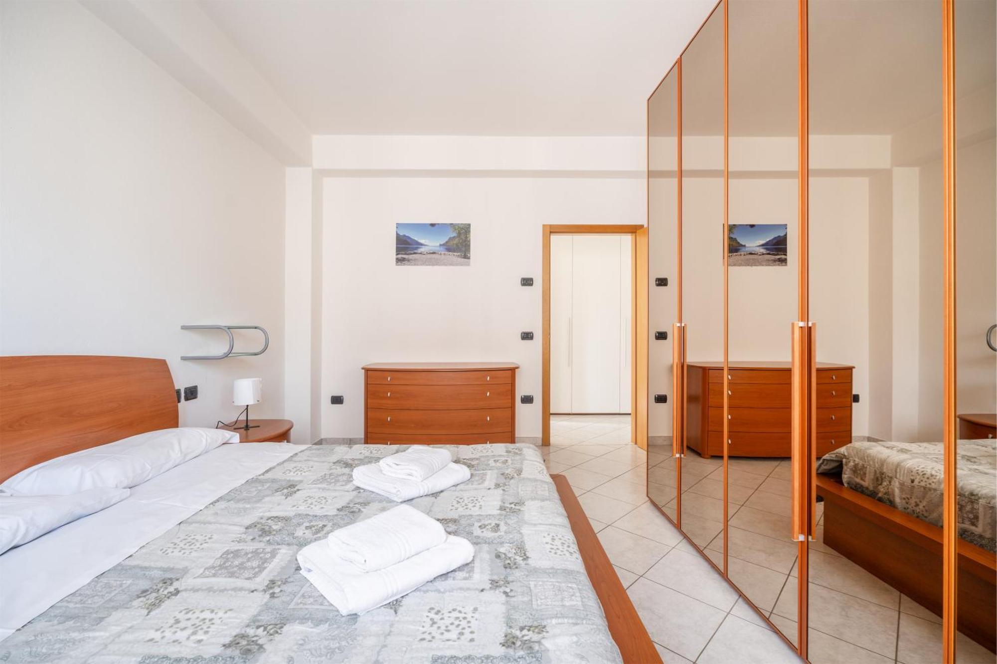 Ferienwohnung Be&Being - Milena Riva del Garda Exterior foto