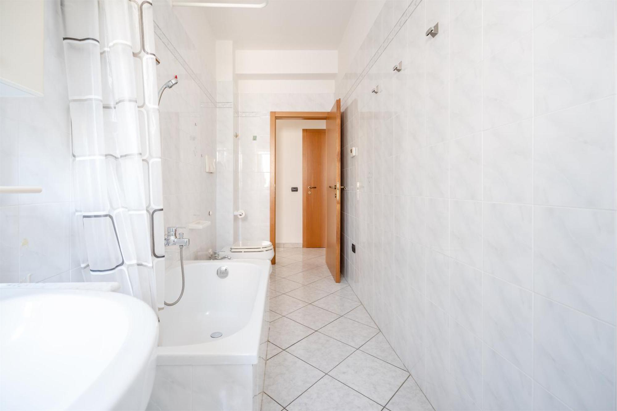 Ferienwohnung Be&Being - Milena Riva del Garda Exterior foto